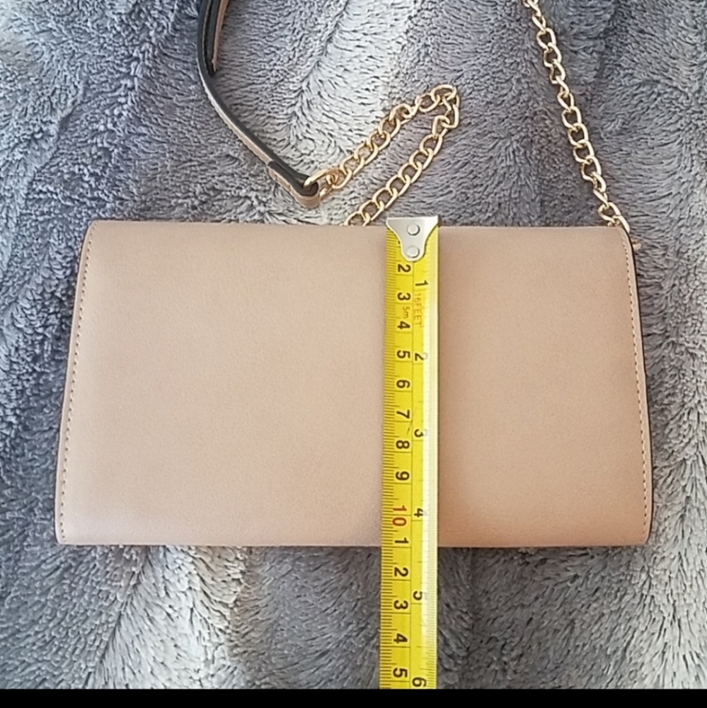Urban Expressions Crossbody Bag NWT - Picture 4 of 6